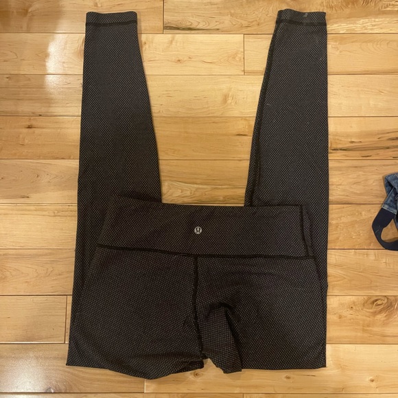 Lululemon Wunder Under Pant *Diamond Dot Luon
Inkwell 8 - Picture 7 of 9